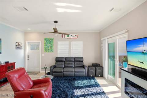 35 Emily Ln, Fort Myers Beach FL - photo 9 of 28