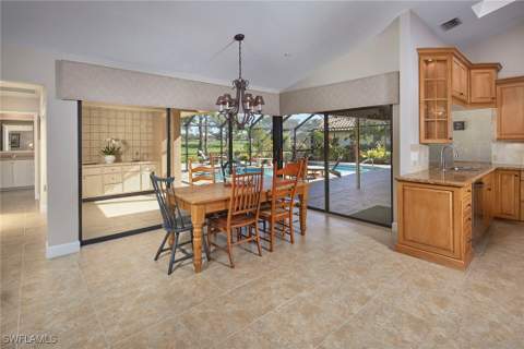 208 Silverado Dr, Naples FL - photo 11 of 34