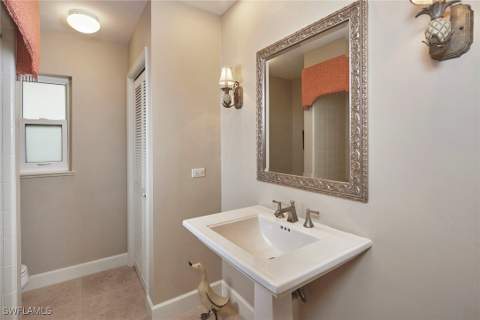 208 Silverado Dr, Naples FL - photo 17 of 34