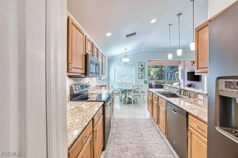 9543 Hemingway Ln, Fort Myers FL - photo 20 of 50