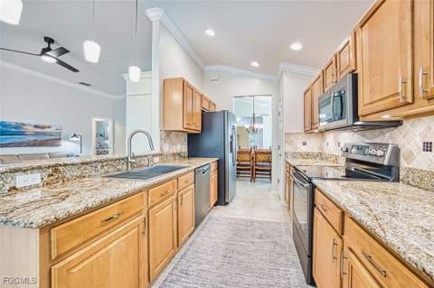 9543 Hemingway Ln, Fort Myers FL - photo 21 of 50