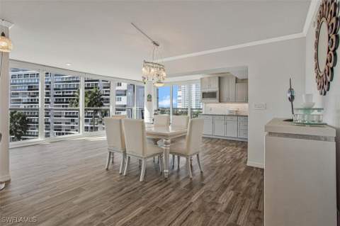 4031 Gulf Shore Blvd N 6B, Naples FL - photo 15 of 37