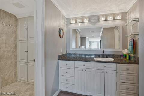 4031 Gulf Shore Blvd N 6B, Naples FL - photo 18 of 37