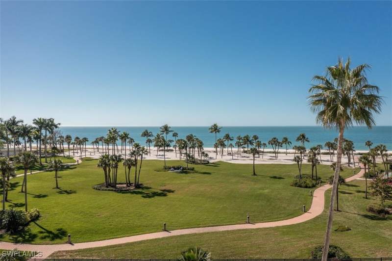 3 bedroom Condominium at 4031 Gulf Shore Blvd N 6B, Allegro, Naples — photo 2