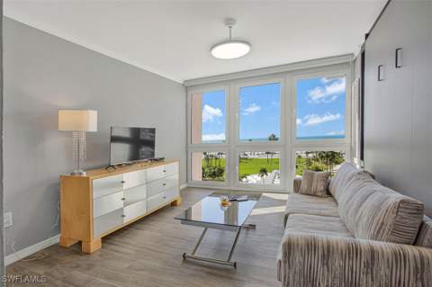 4031 Gulf Shore Blvd N 6B, Naples FL - photo 23 of 37