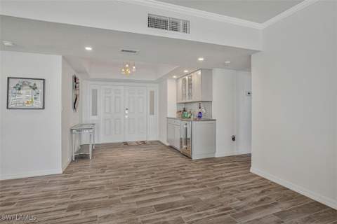 4031 Gulf Shore Blvd N 6B, Naples FL - photo 9 of 37