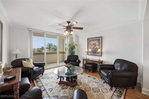 6597 Nicholas Blvd E 405, Naples FL - photo 15 of 50