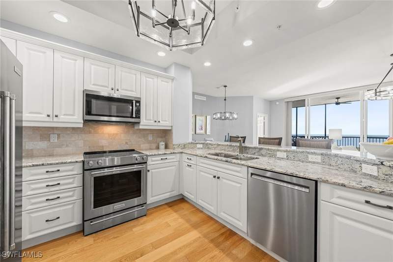 3 bedroom Condominium at 23540 Via Veneto Blvd 2204, Navona At The Colony, Bonita Springs — photo 5