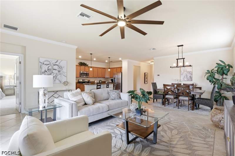 4 bedroom SingleFamilyResidence at 10976 Cherry Laurel Dr, Reflection Isles, Fort Myers — photo 2