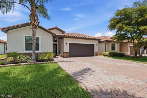 10976 Cherry Laurel Dr, Fort Myers FL - photo 6 of 38