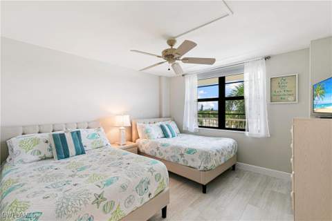 380 Seaview Ct 405, Marco Island FL - photo 19 of 33