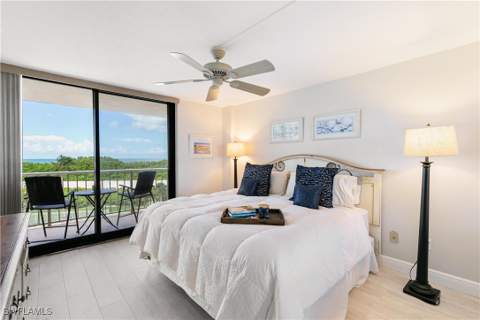 380 Seaview Ct 405, Marco Island FL - photo 20 of 33