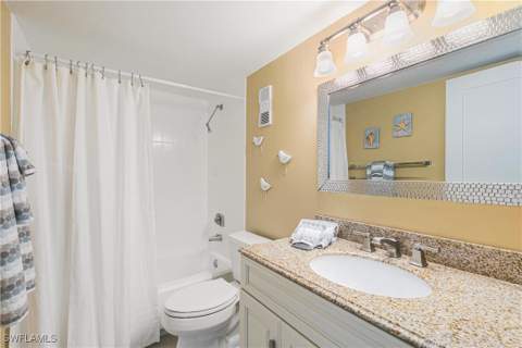 380 Seaview Ct 405, Marco Island FL - photo 21 of 33