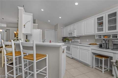 23380 Copperleaf Blvd, Estero FL - photo 6 of 48