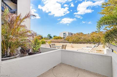 4100 Steamboat Bend E 101, Fort Myers FL - photo 23 of 47