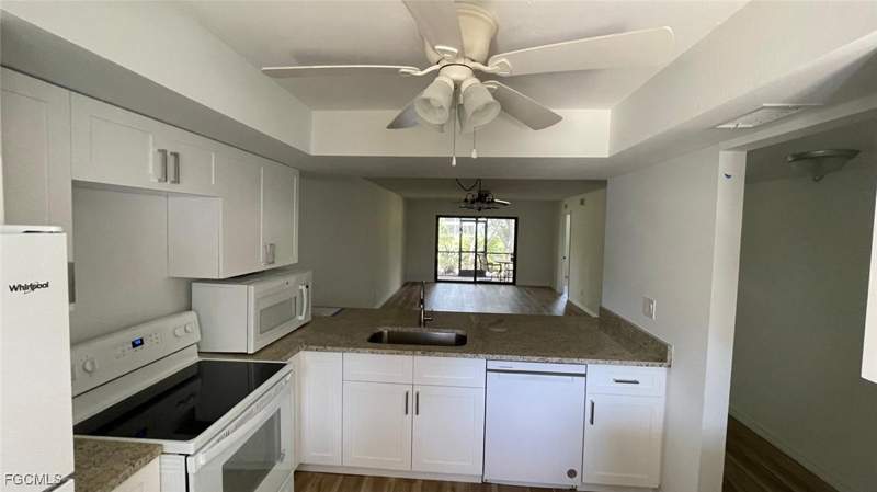 2 bedroom Condominium at 6316 Sugar Bush Ln C, Newport Glen, Fort Myers — photo 3