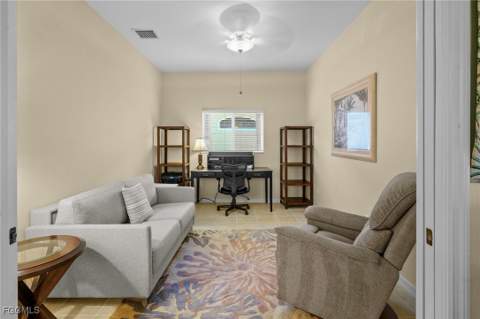 8103 Woodridge Pointe Dr, Fort Myers FL - photo 11 of 36