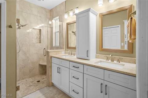 8103 Woodridge Pointe Dr, Fort Myers FL - photo 15 of 36
