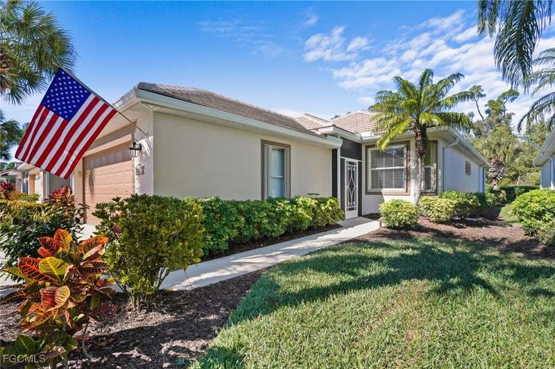 2 bedroom SingleFamilyResidence at 8103 Woodridge Pointe DR, LANGSHIRE, Fort Myers — photo 2