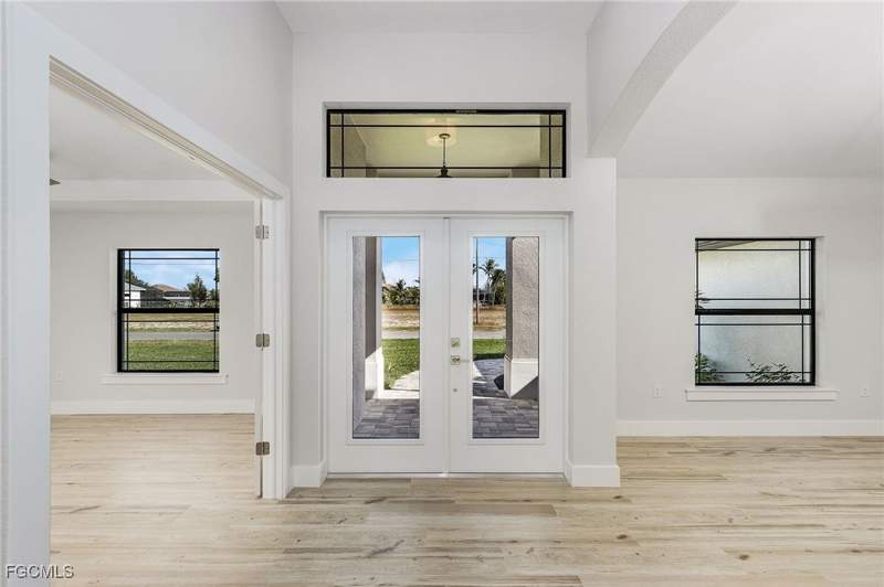 4 bedroom SingleFamilyResidence at 346 SW 28th Pl, Cape Coral, Cape Coral — photo 3