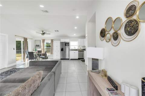 1327 NE 12th Ave, Cape Coral FL - photo 8 of 27