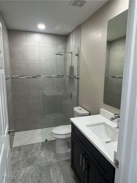1004 Diplomat Pkwy W, Cape Coral FL - photo 15 of 29