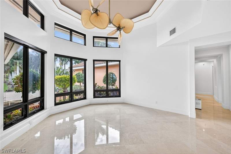 4 bedroom SingleFamilyResidence at 2600 McGregor Blvd, Fort Myers, Fort Myers — photo 5