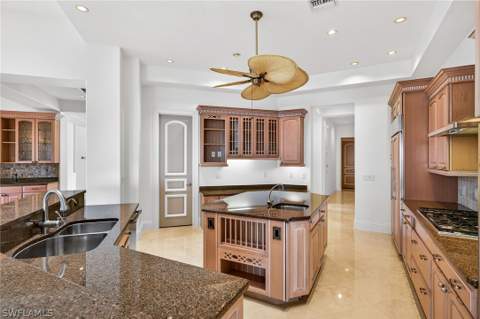 2600 McGregor Blvd, Fort Myers FL - photo 9 of 49
