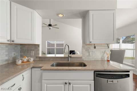15068 Cloverdale Dr, Fort Myers FL - photo 15 of 48