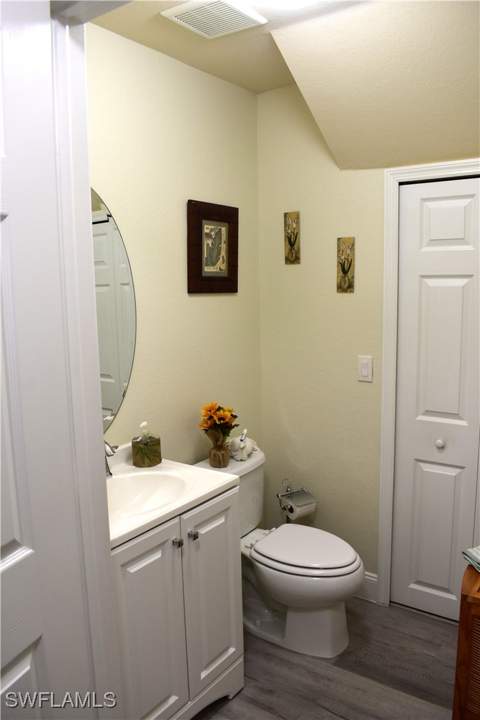 9072 Gervais Cir 306, Naples FL - photo 18 of 34