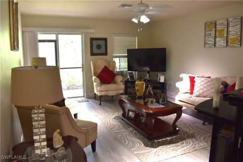 9072 Gervais Cir 306, Naples FL - photo 8 of 34