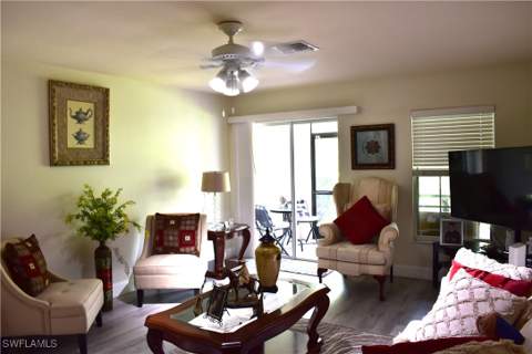 9072 Gervais Cir 306, Naples FL - photo 9 of 34