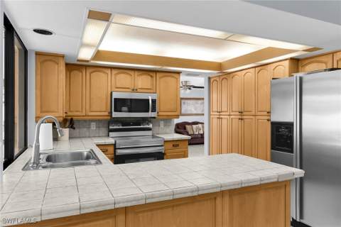 1321 N Collier Blvd, Marco Island FL - photo 10 of 38