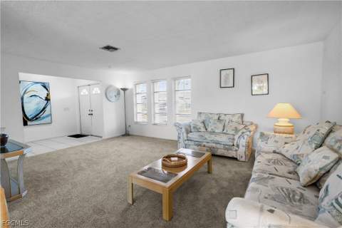818 Monticello Ct, Cape Coral FL - photo 15 of 50