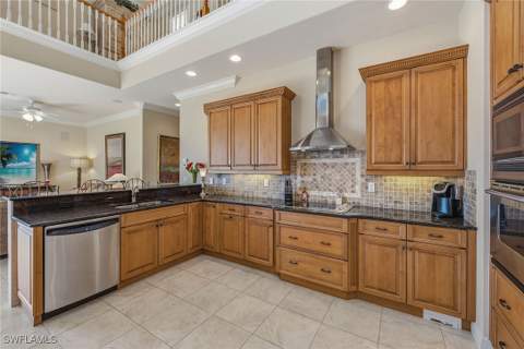 288 Bald Eagle Dr, Marco Island FL - photo 12 of 42