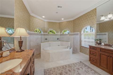 288 Bald Eagle Dr, Marco Island FL - photo 18 of 42