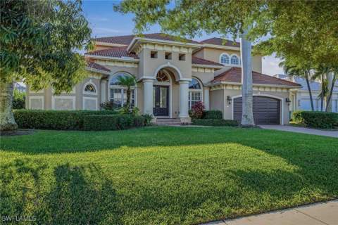288 Bald Eagle Dr, Marco Island FL - photo 6 of 42
