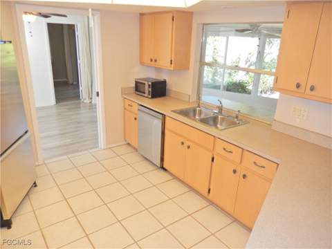 229 SE 46th Ln, Cape Coral FL - photo 22 of 48