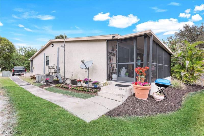2 bedroom Condominium at 5229 Treetops Dr I, Treetops Of Naples, Naples — photo 2