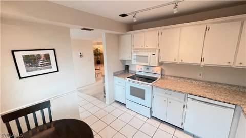 801 Teryl Rd 4, Naples FL - photo 23 of 27