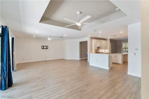 19001 Aqua Shore Dr, Fort Myers FL - photo 16 of 49