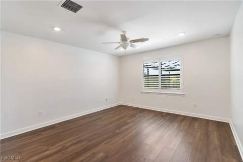 19001 Aqua Shore Dr, Fort Myers FL - photo 17 of 49