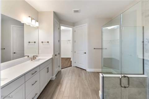 19001 Aqua Shore Dr, Fort Myers FL - photo 18 of 49