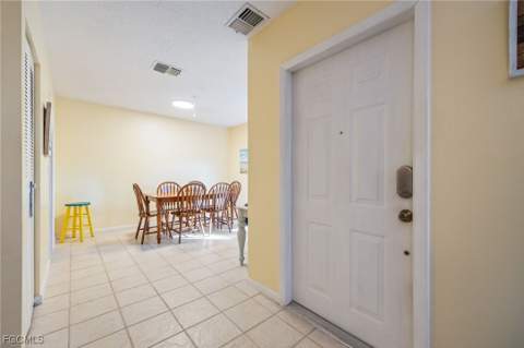 1550 Park Meadows Dr 2, Fort Myers FL - photo 9 of 39
