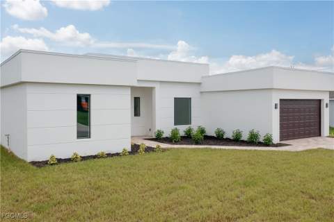 19 NW 14th Pl, Cape Coral FL - photo 13 of 15
