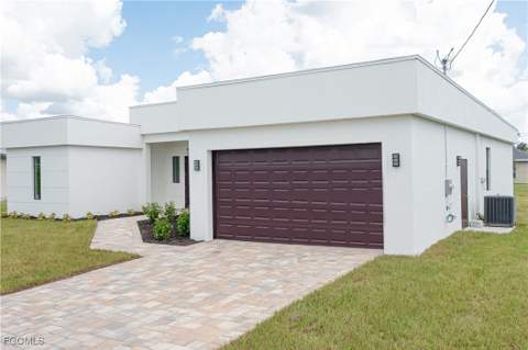 19 NW 14th Pl, Cape Coral FL - photo 14 of 15