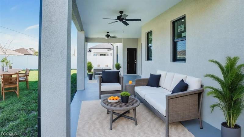 3 bedroom SingleFamilyResidence at 1335 NW 3rd Ter, Cape Coral, Cape Coral — photo 3