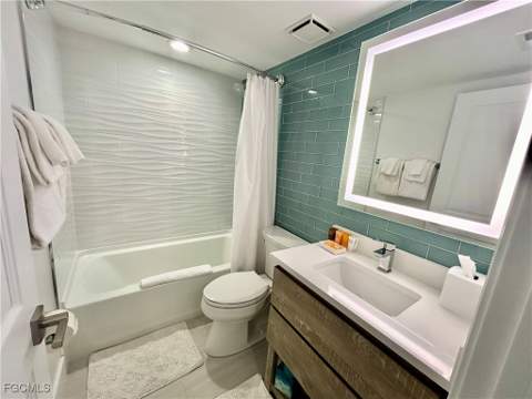 2122 Gulf Beach Villas, Captiva FL - photo 12 of 30