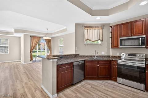 9832 Cristalino View Way 104, Fort Myers FL - photo 12 of 33