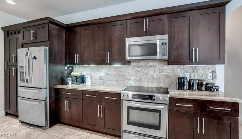 3 bedroom SingleFamilyResidence at 1220 McKinley Ave, Lehigh Acres, Lehigh Acres — photo 4